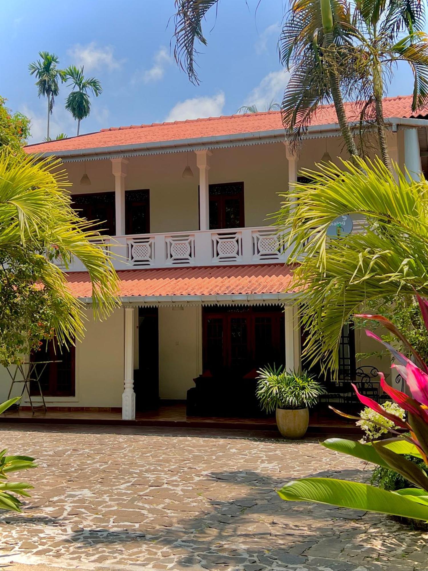 Hikka Villa Hikkaduwa Exterior foto