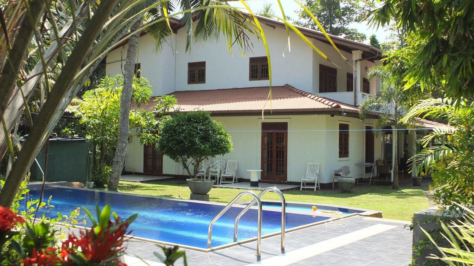 Hikka Villa Hikkaduwa Exterior foto